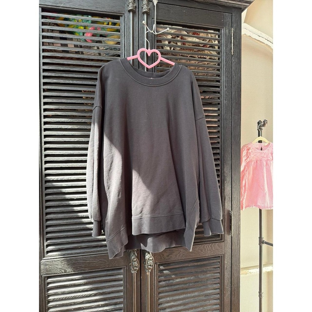 Lululemon oversized Black Crewneck Sweatshirt Pullover 18